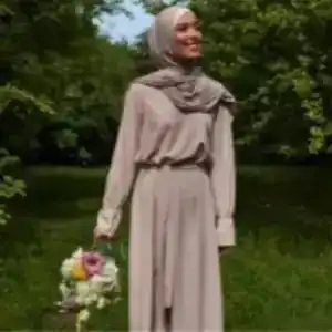 Jenis Jenis Pakaian Wanita yang Bisa Kamu Pilih