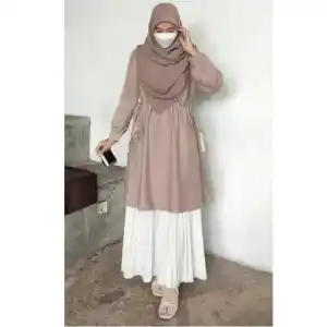 Tunik dan Skirt Putih